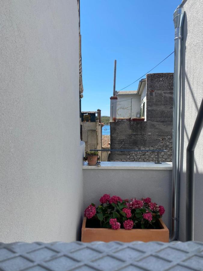 Ancient&Modern Appartement Šibenik Buitenkant foto