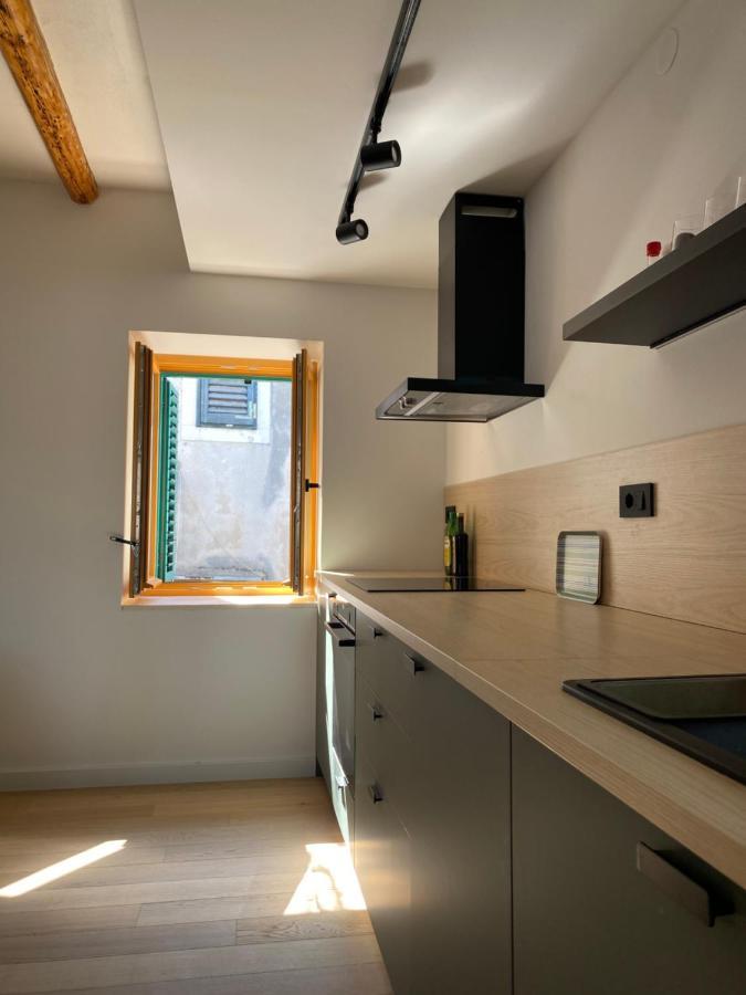 Ancient&Modern Appartement Šibenik Buitenkant foto